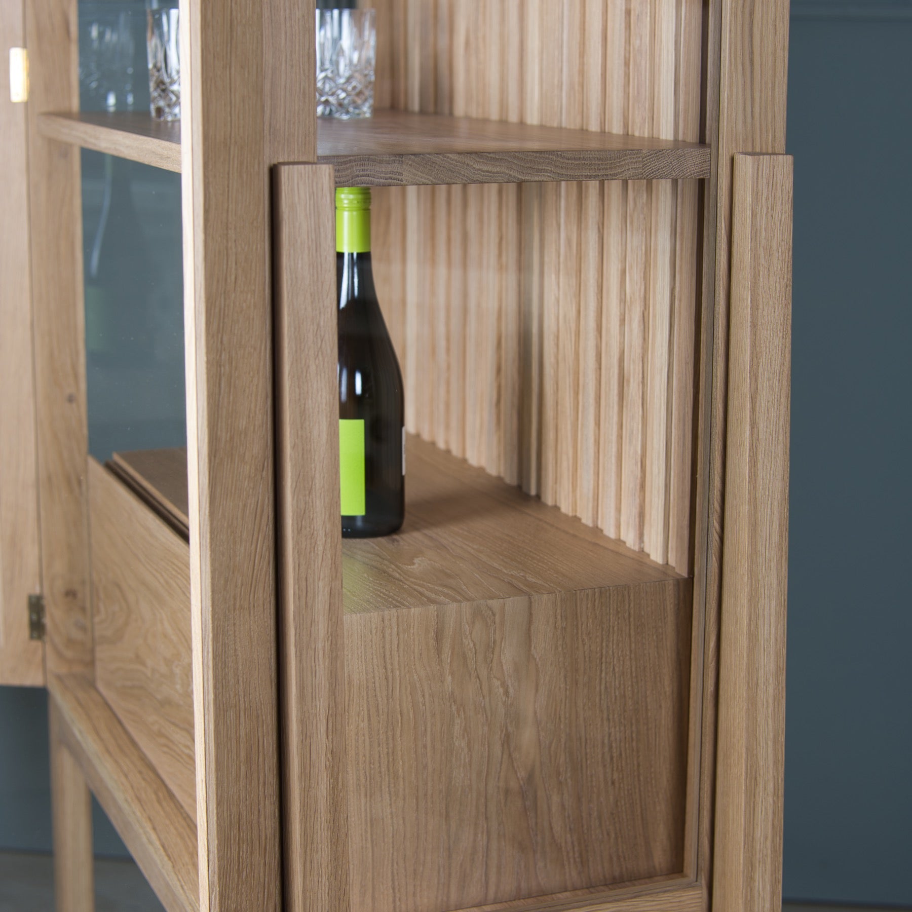 Oak Display Cabinet, Neko