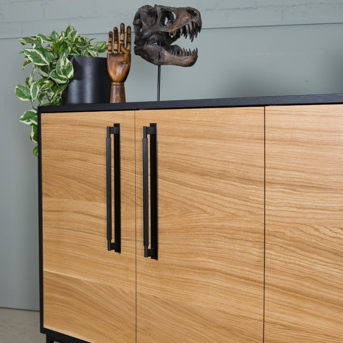 Oak Sideboard, Vue