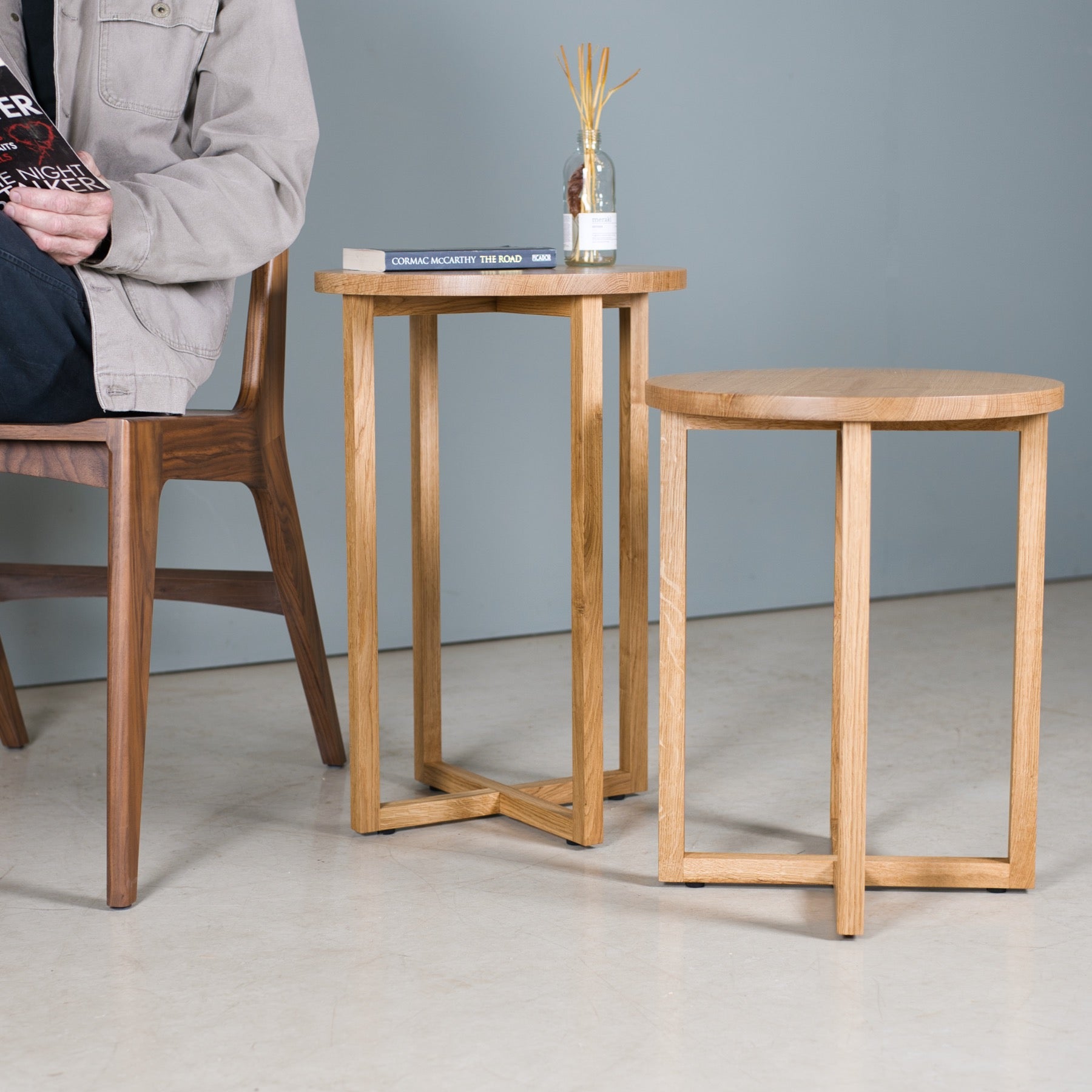 Round Side Table, Kudo