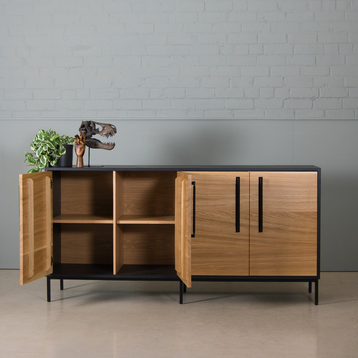 Oak Sideboard, Vue