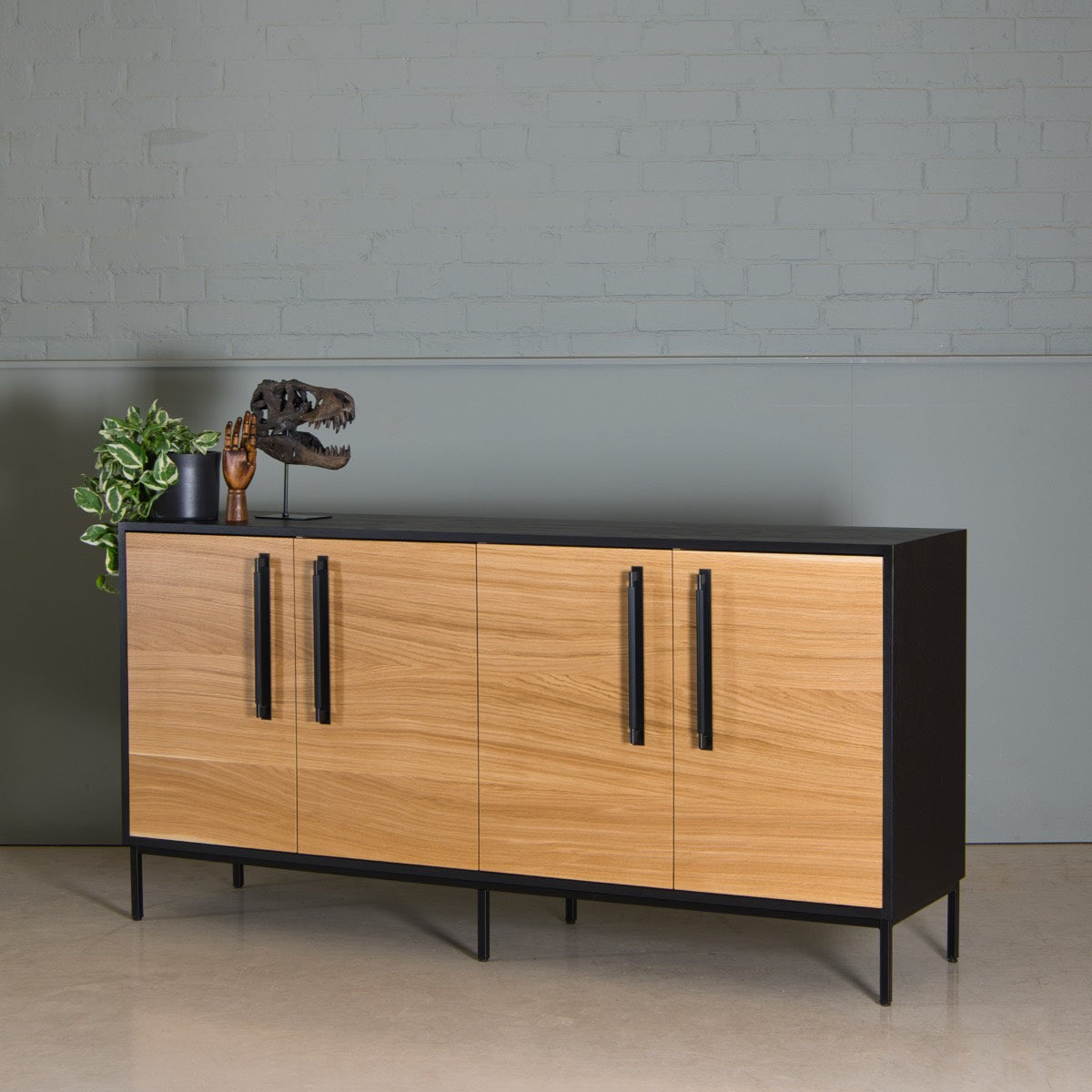 Oak Sideboard, Vue