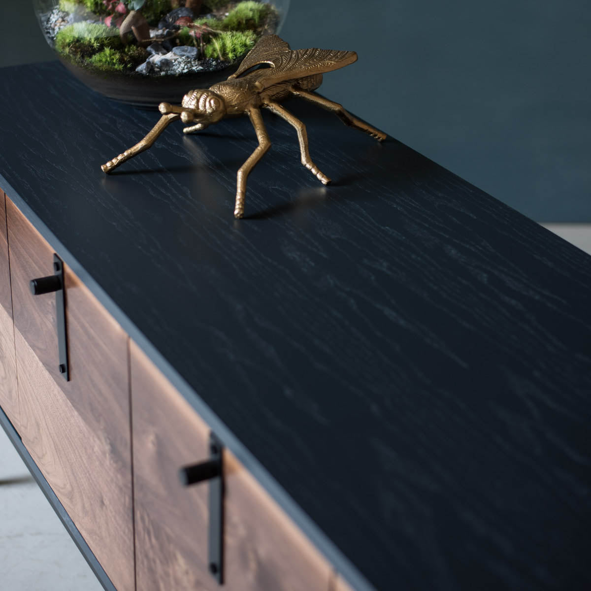 An image of the Walnut Media Unit, Nero product available from Koda Studios