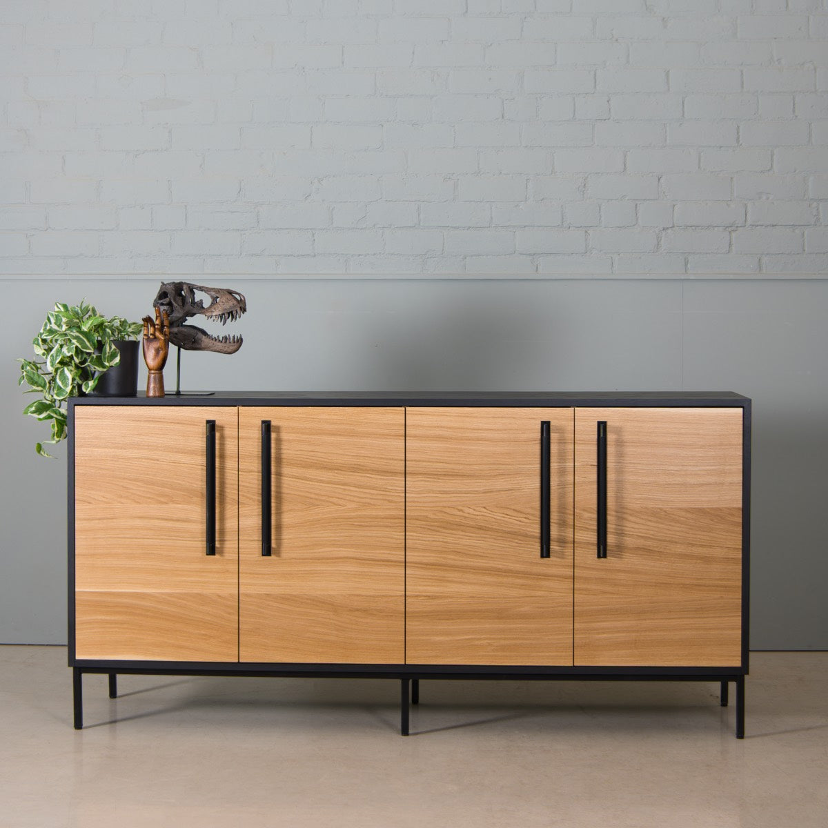 Oak Sideboard, Vue