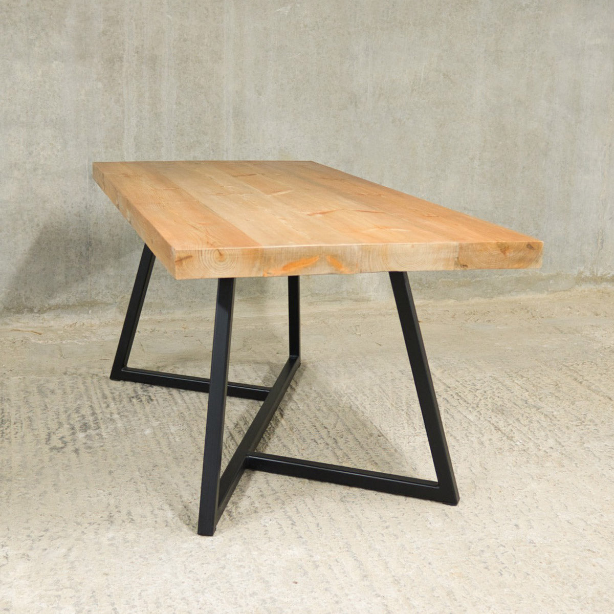 Solid Wood Kitchen Table, Pipa